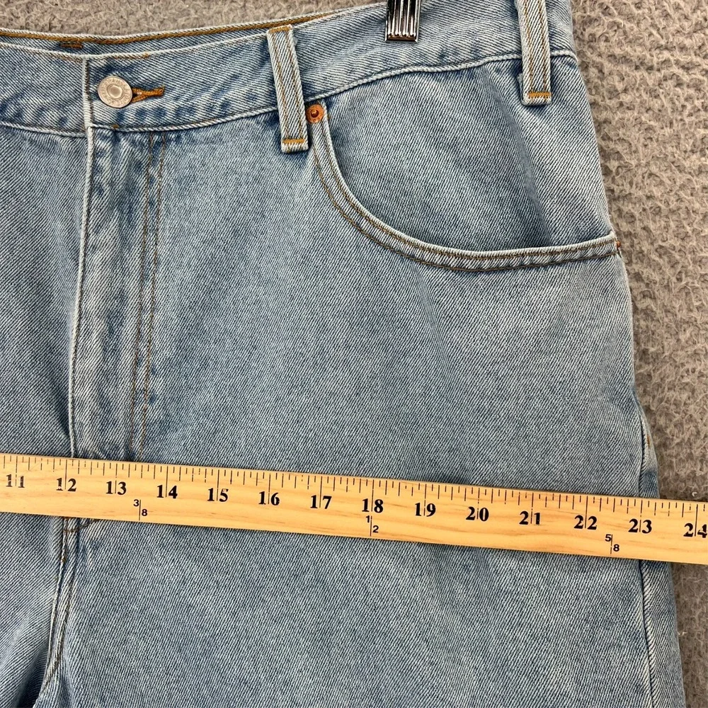 VTG Levi's 550 Relaxed Fit‎ Blue Denim Jean Shorts Men's 40 (Fits 38x10) 90s USA